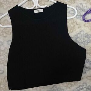 ARITZIA Cropped Babaton Contour Ribbed Top – Black